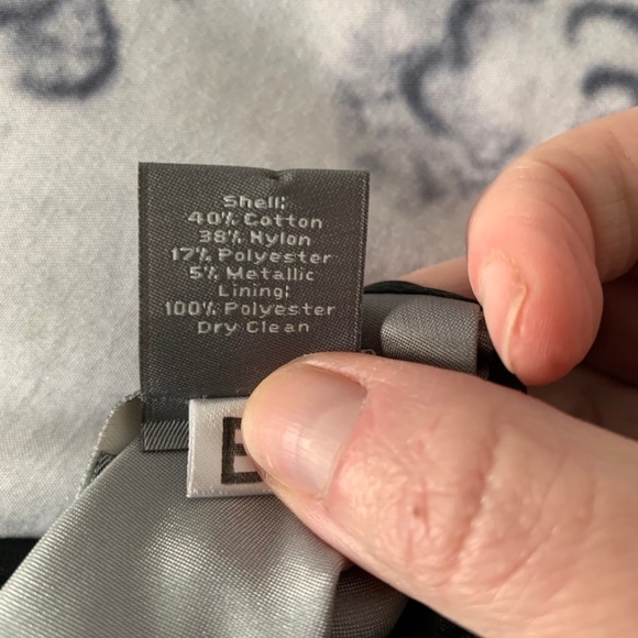 Ann Taylor Black Lace Pencil Skirt - Picture 5 of 5